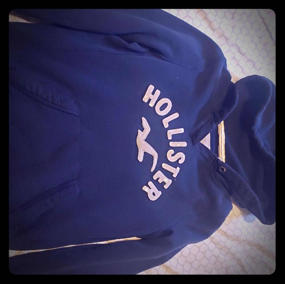 🔥 blue ((Hollister)) sweater